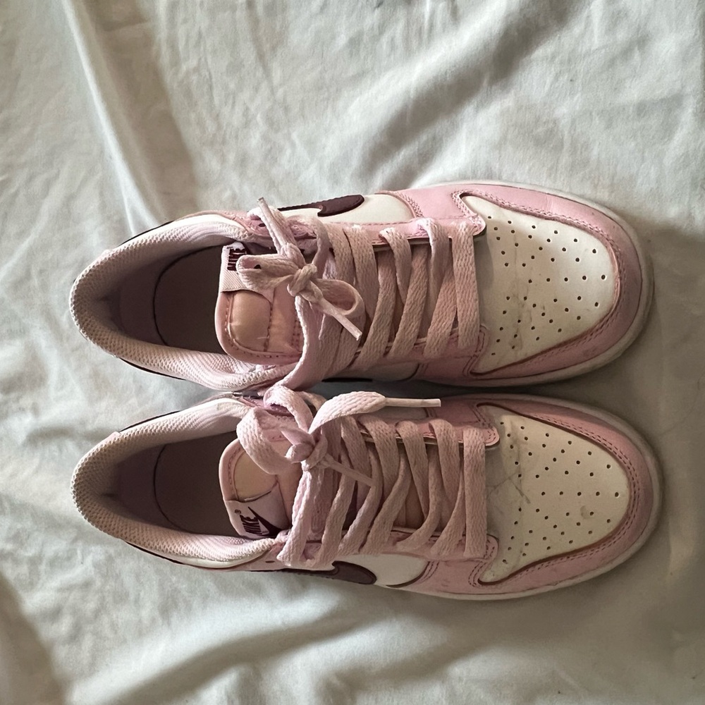 Pink Dunks